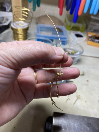 Susan LeGuyader's Eye Pin Dilemma - , Findings & Components, Toggles & Clasps, Earwire & Headpin, , I was able to finish my earrings